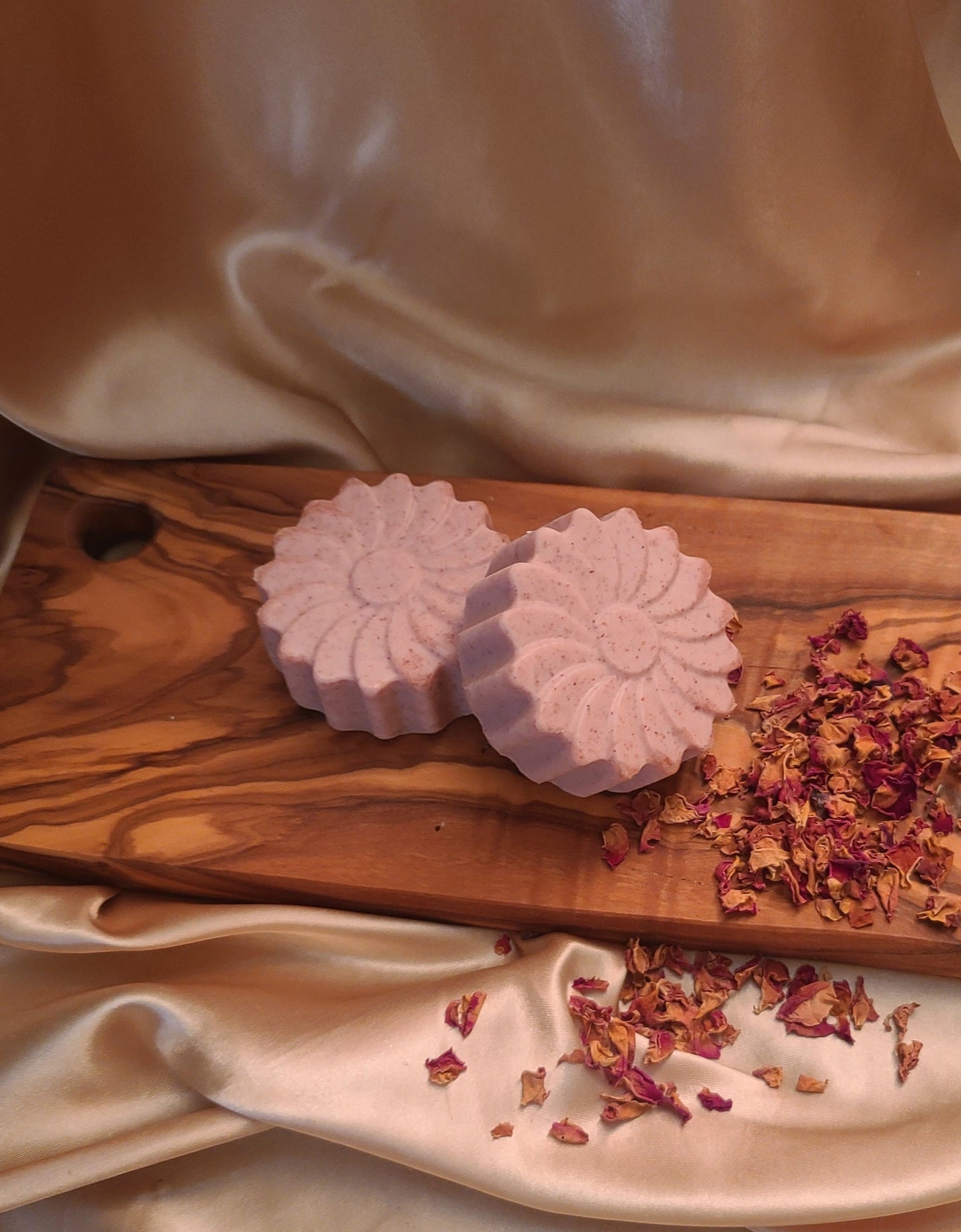 Rose Buds Rosie (All Hair Types)